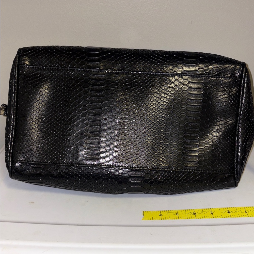 No brand label fake snake skin black women’s purse 👜 - Picture 7 of 7